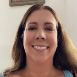 Meet your Posher, Chrissy